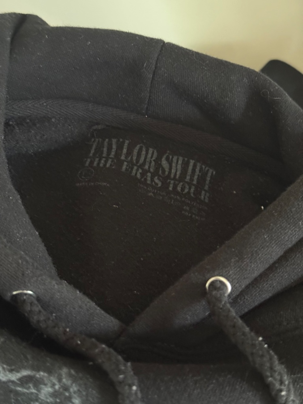 Taylor Swift The Eras Tour Black Hoodie - Large - Picture 6 of 6
